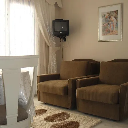 شقة فندقية Siesta Apart إتْشميلير