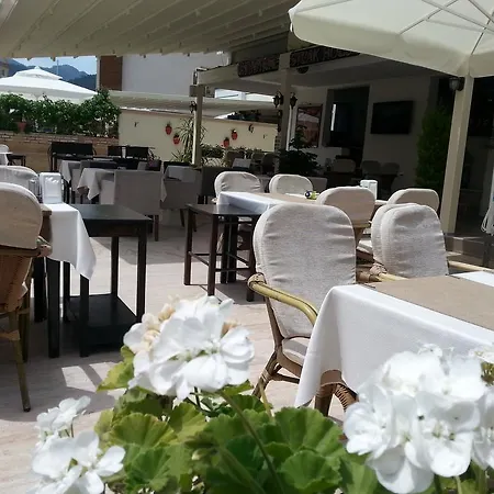 Lägenhetshotell Siesta Apart *